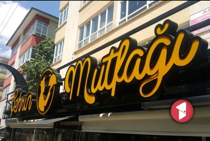 Tabelanın yakından görünümü.